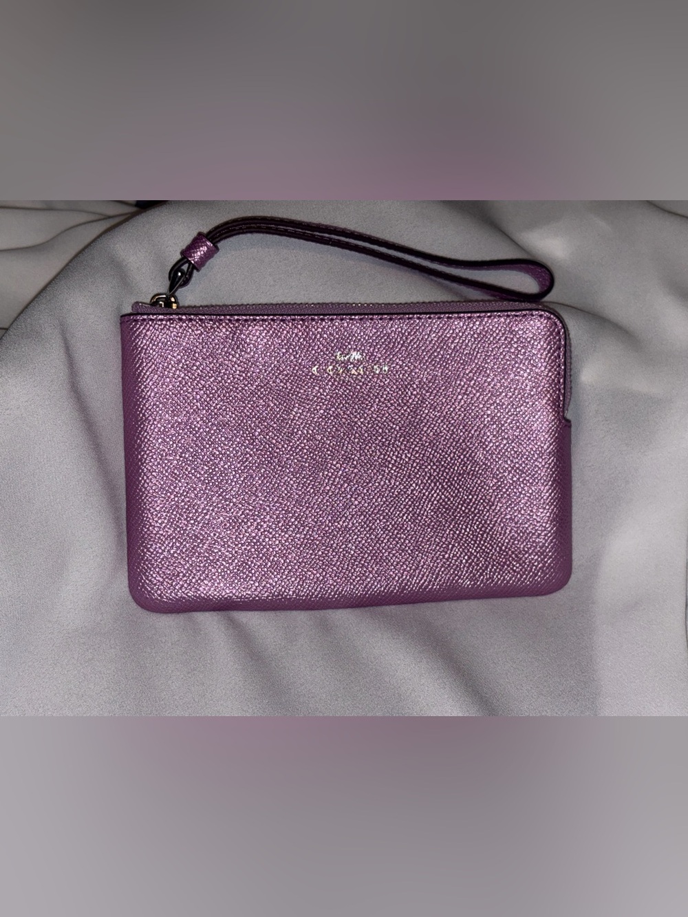 Coach F21070 Metallic Lilac Crossgrain Leather Corner Zip Wristlet